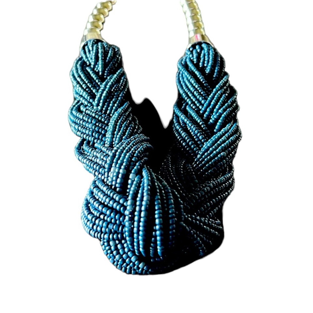 Brilliant in Blue. Braided Beaded Necklace w/ earrings.